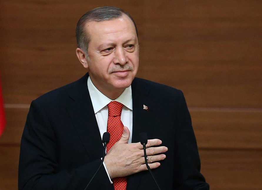 أردوغان يهنئ مواطنيه وسائر المسلمين بمناسبة عيد الفطر