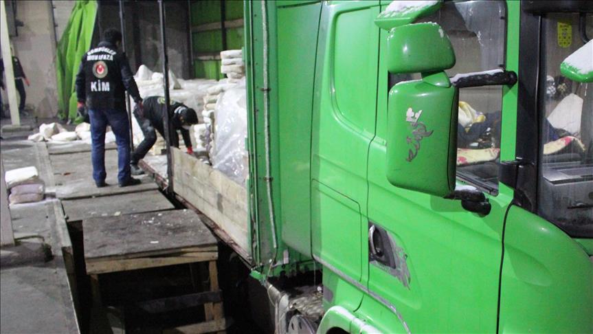 الأمن التركي يضبط شاحنة تحمل نصف طن من الهيروين