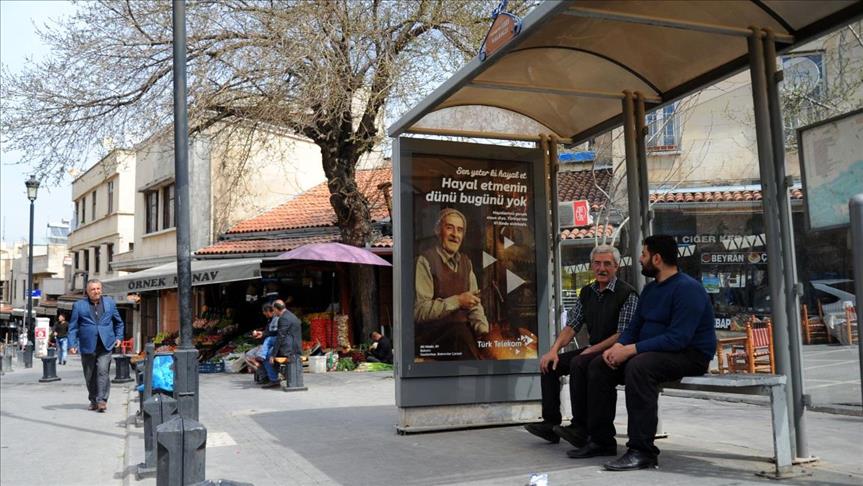 حرفي سوري يصبح وجها إعلانيا لشركة تركية