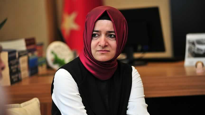 وزيرة الأسرة والسياسات الاجتماعية التركية فاطمة بتول صيان قايا
