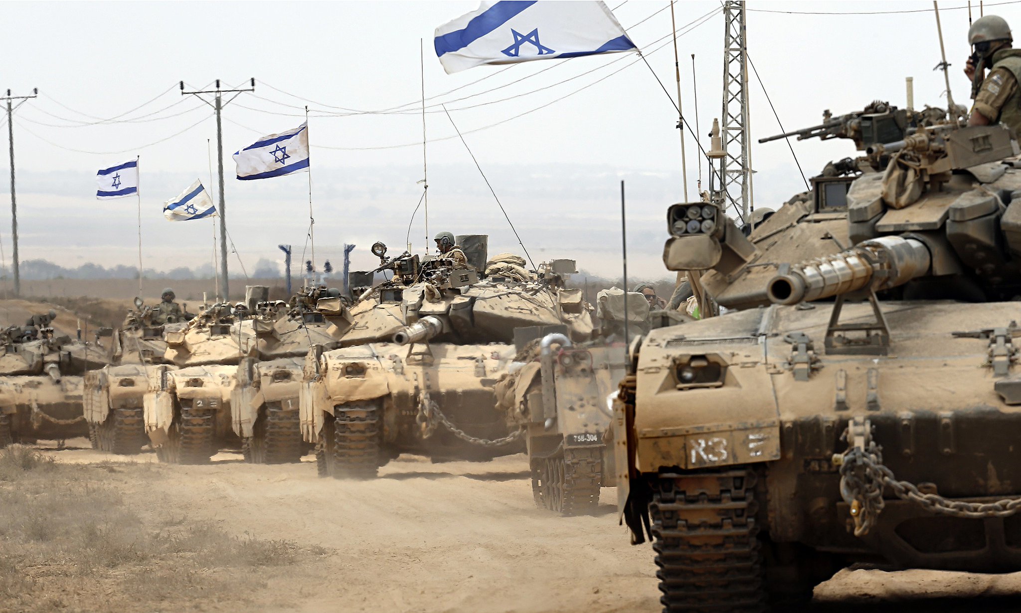 دبابات من الجيش الإسرائيلي