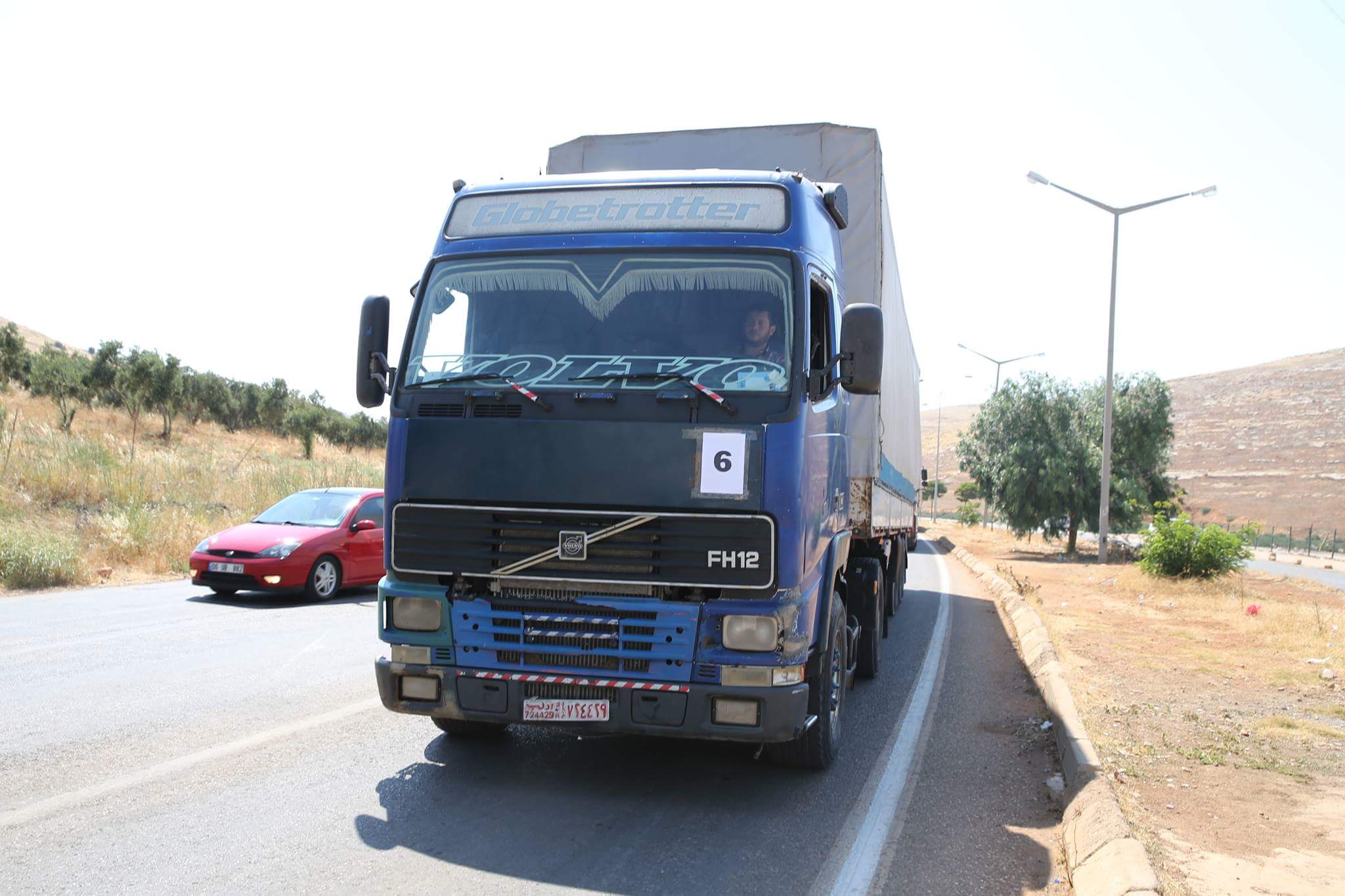 الأمم المتحدة ترسل 19 شاحنة مساعدات إلى #إدلب السورية