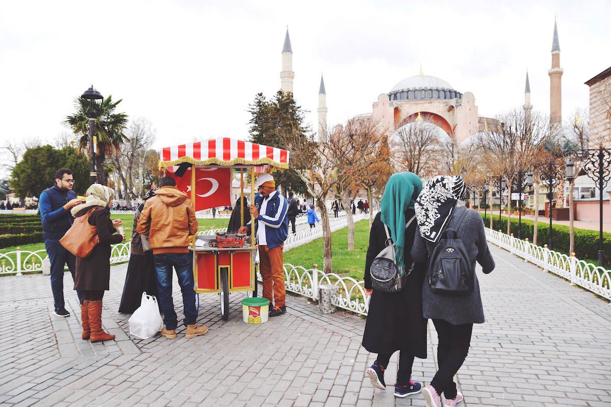 سياح إيرانيين في تركيا