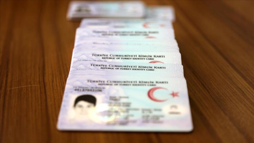 مسؤول تركي يكشف عن عدد السوريين الذين توفرت فيهم شروط الجنسية التركية حتى الآن