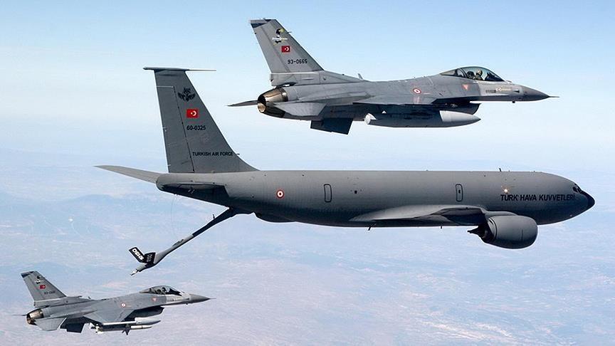 مقاتلات حربية تركية تدمر مواقع لـ "بي كا كا" شمالي العراق
