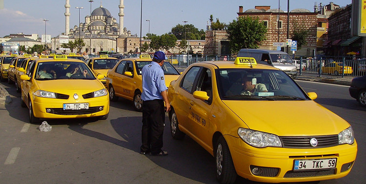 قرار بزيادة تعرفة تكاسي الأجرة في إسطنبول