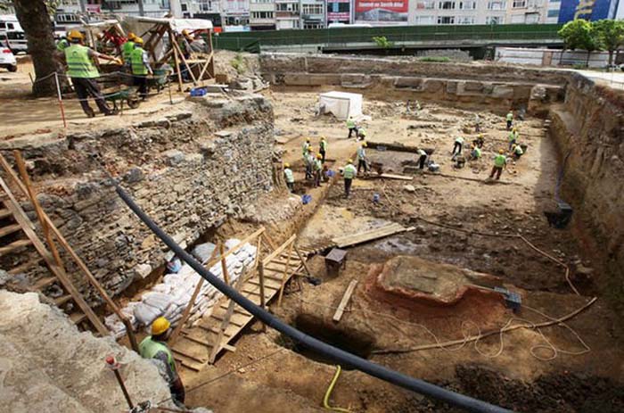 اكتشاف مقبرة أثرية في إسطنبول ستعيد صياغة التاريخ التركي مجدداً