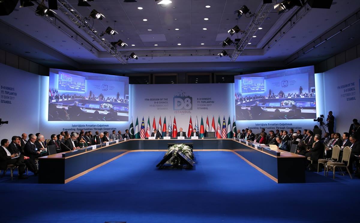 إسطنبول تحتضن الجلسة الـ17 لمجلس مجموعة الدول الثمانية الإسلامية