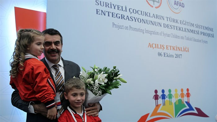 وزارة التعليم التركية تطلق مشروع دمج الأطفال السوريين في نظام التعليم التركي