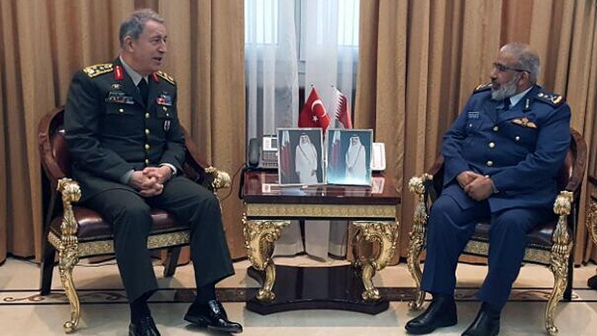 رئيس الأركان التركي التقى نظيره القطري في إسطنبول