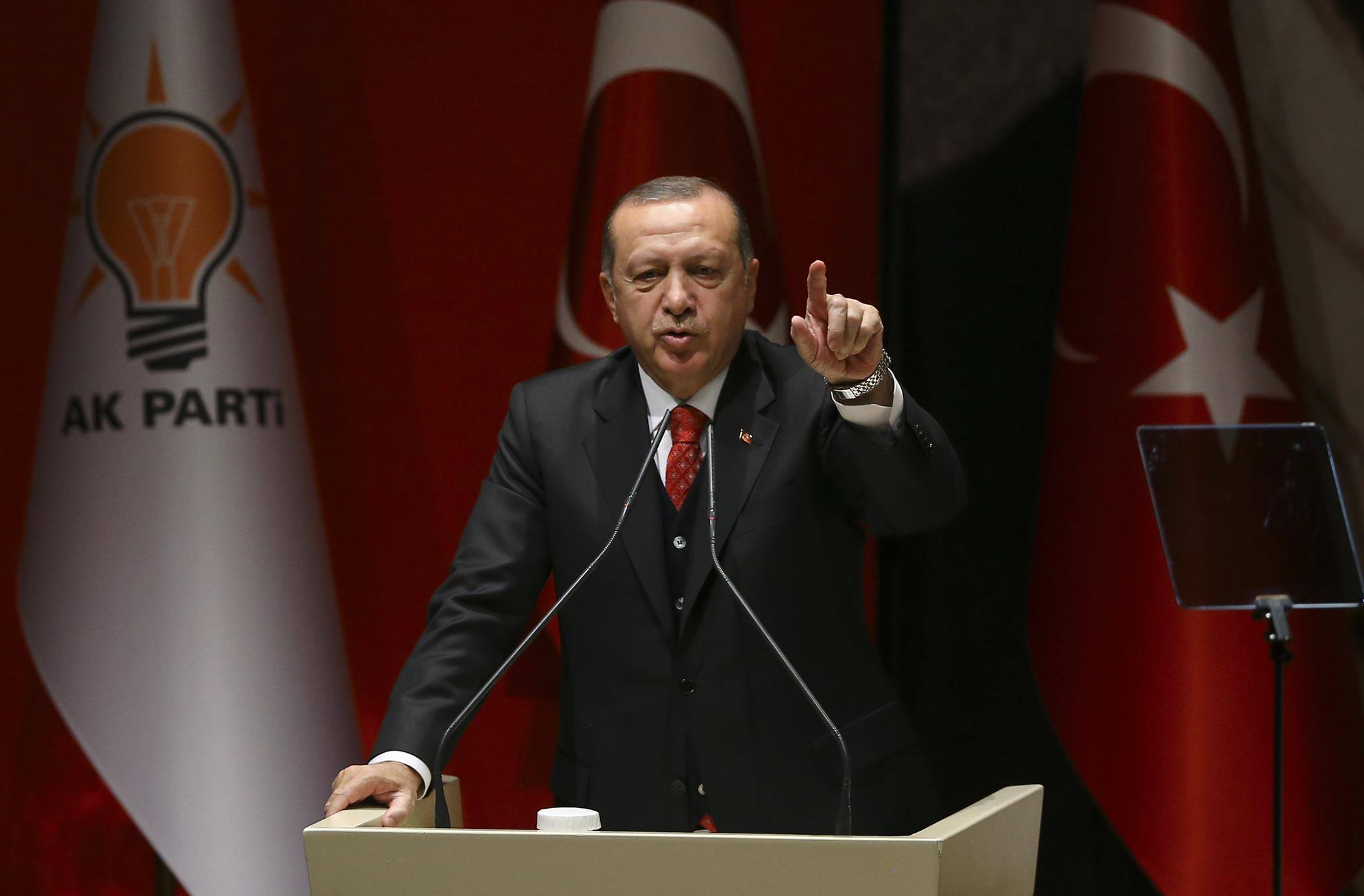 أردوغان: هذا ما تخفيه “عفرين” للاجئين السوريين