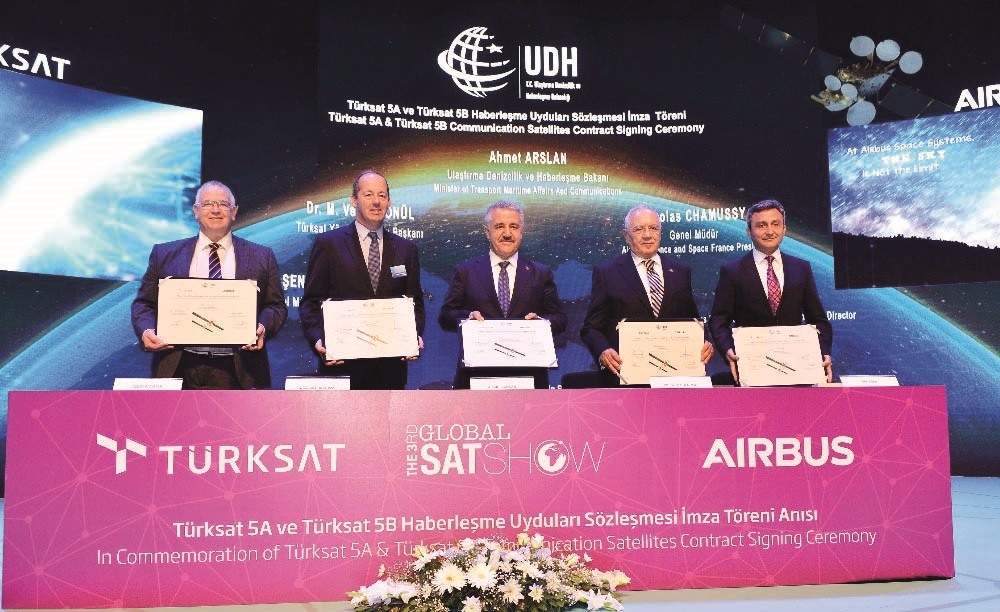 تركيا تعقد اتفاق مع إيرباص لإطلاق قمر صناعي محلي الصنع إلى الفضاء بحلول 2020