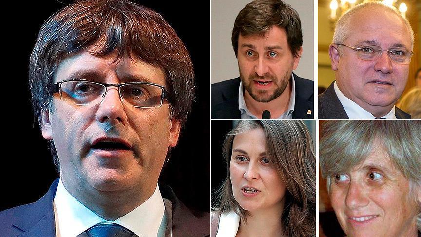 زعيم كتالونيا المقال و4 من وزرائه يسلمون أنفسهم للشرطة البلجيكية