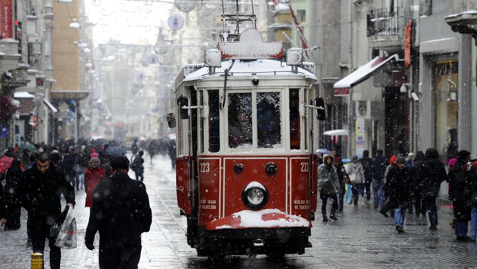 “ترامواي” شارع الاستقلال في إسطنبول يعاود العمل اعتباراً من اليوم الجمعة