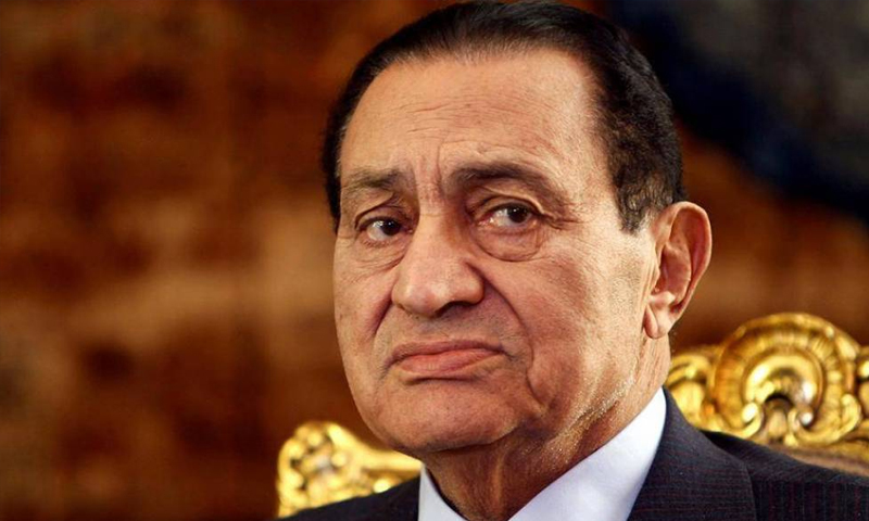 صورة حديثة لحسني مبارك .. تغيّر كبير في شكله (شاهد)