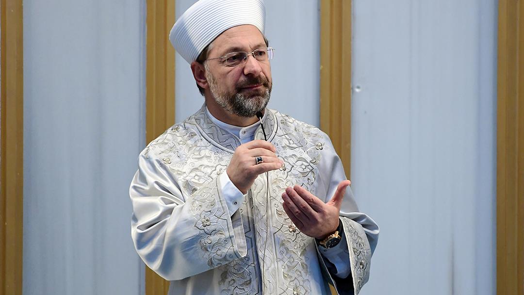 دعوى قضائية بحق معارضي تصريحات رئيس الشؤون الدينية التركي الأخيرة