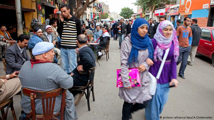مصر تؤكد عزمها على ترحيل الأجانب المخالفين لقوانين الإقامة