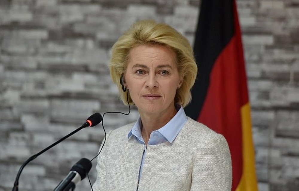 وزيرة الدفاع الألمانية أورسولا فان دير ليين