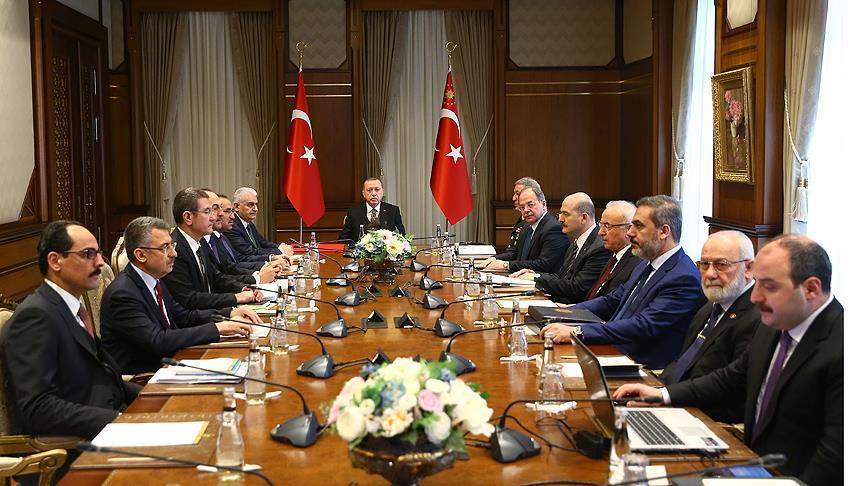 الرئيس أردوغان يترأس اجتماعا أمنيا حول تطورات عملية “غص الزيتون”