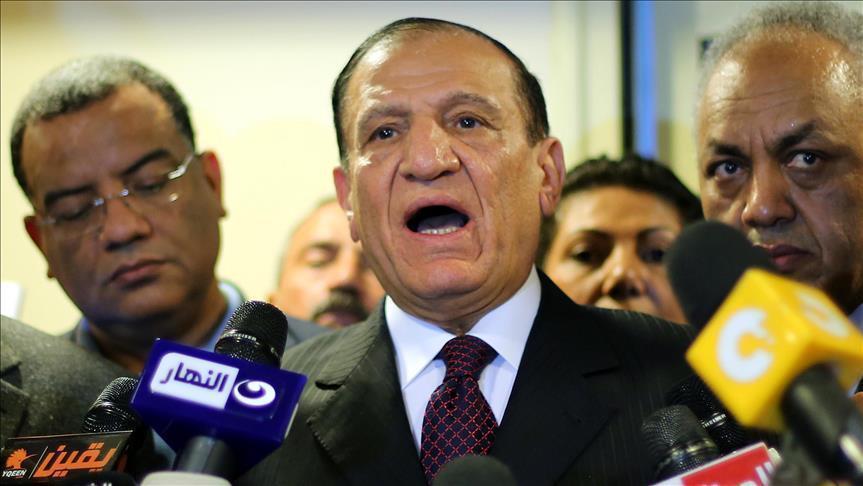 قائد الجيش المصري الأسبق “سامي عنان” يعلن رسميا خوضه الرئاسيات المقبلة