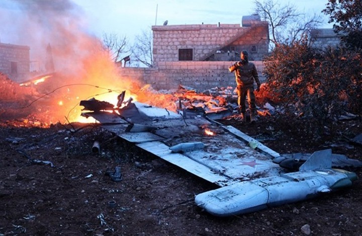 صحفي بريطاني يكشف عن الجهة التي وقفت خلف إسقاط الطائرة الحربية الروسية فوق إدلب