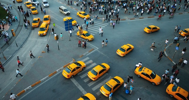 عاجل: إسطنبول الموافقة على تحويل رخصة 2.125 حافلة ميني باص ودلموش إلى سيارات أجرة (تكسي) 