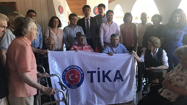 “تيكا” التركية تجهّز دورًا للمسنين في تشيلي