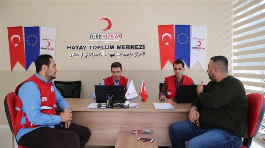 الهلال الأحمر التركي يفتتح مراكز جديدة لدعم السوريين