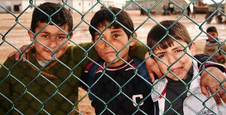 ارتفاع الدولار في تركيا يؤثر على بهجة الأطفال السوريين بالعيد