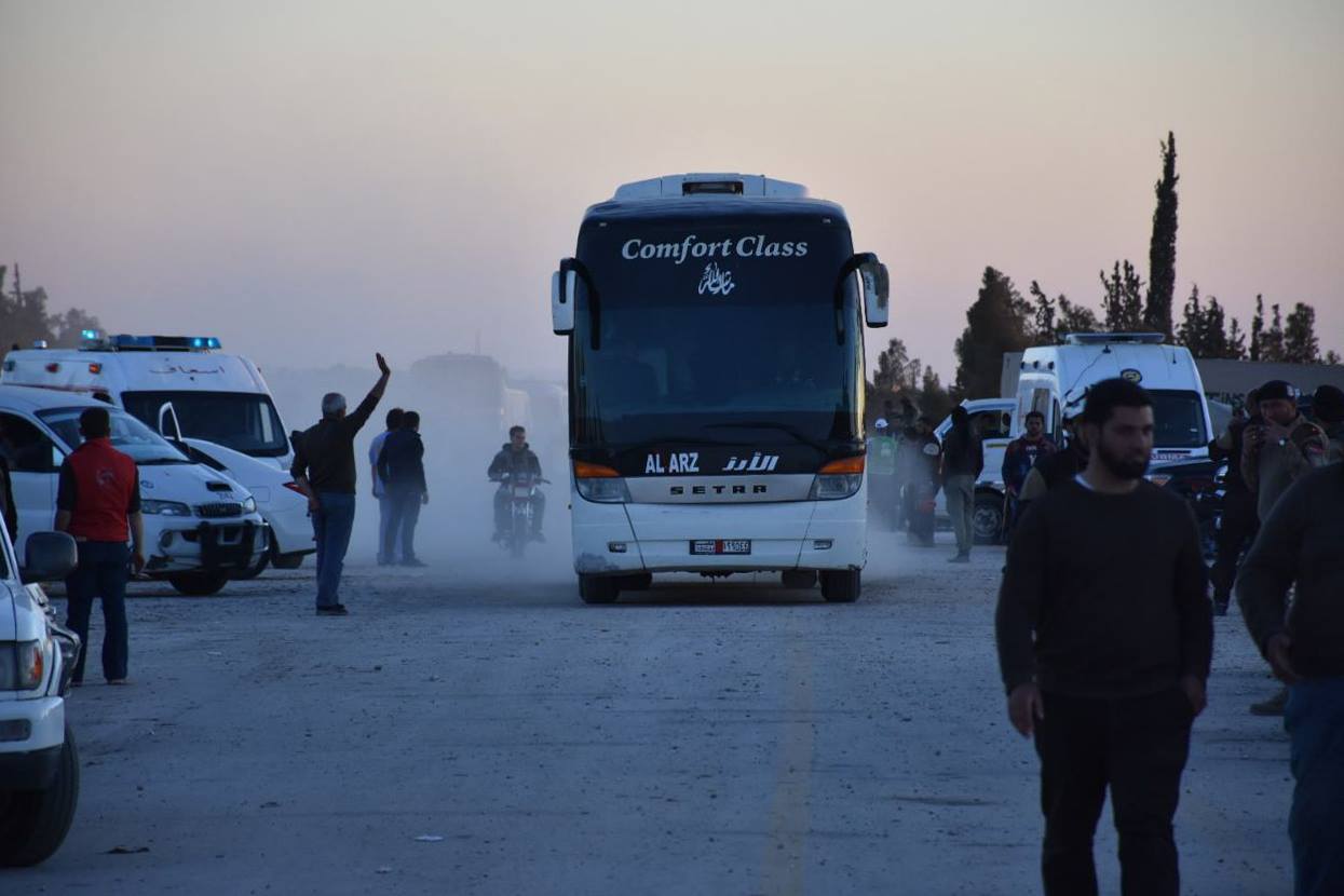 قافلة جديدة من مهجري الغوطة تصل منطقة “درع الفرات” شمالي سوريا