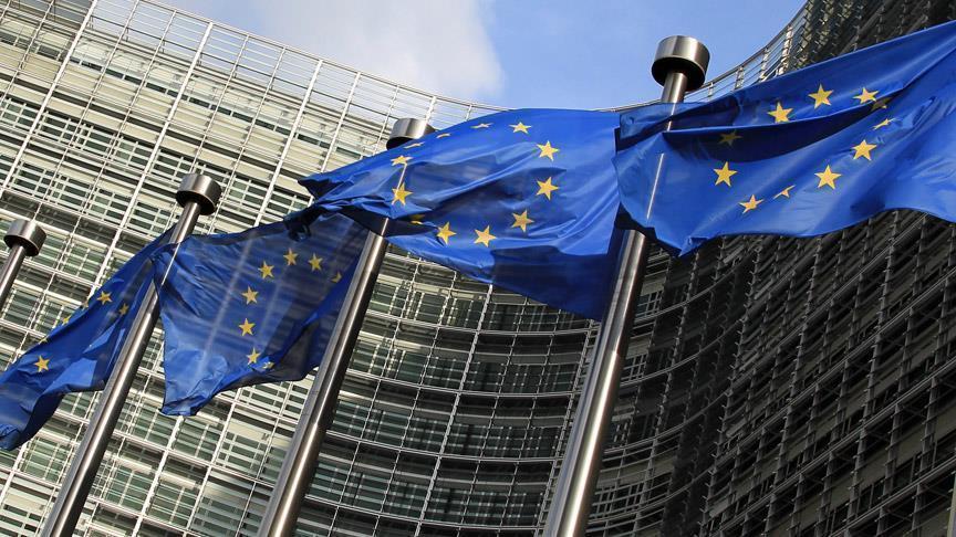 الاتحاد الأوروبي يمدد عقوباته على النظام السوري