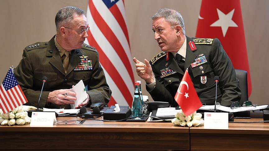 رئيس الأركان التركي والأمريكي يبحثان القضايا الأمنية الإقليمية
