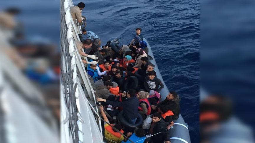 مسؤول أوربي يكشف عن عدد المهاجرين الذين يصلون اليونان عبر تركيا