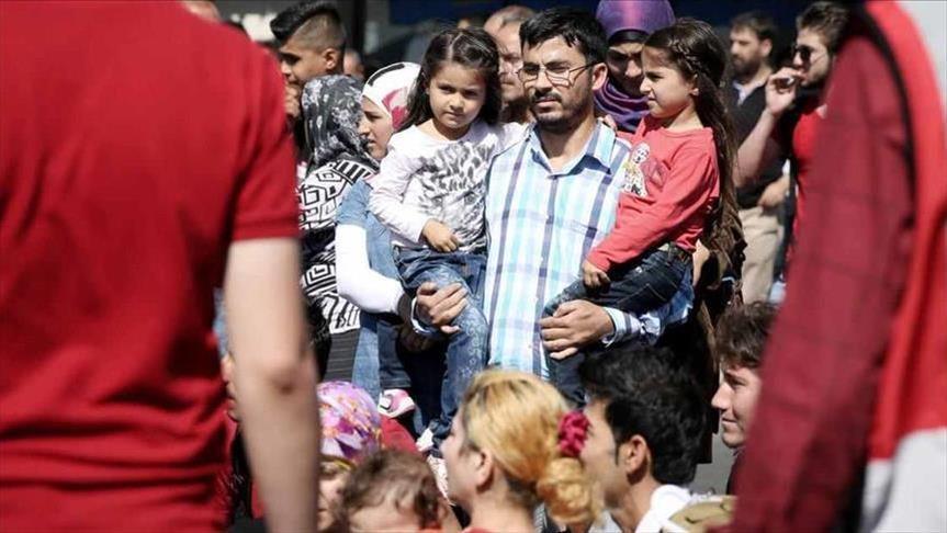 لبنان يعلن عودة 400 لاجئ سوري إلى بلادهم الخميس