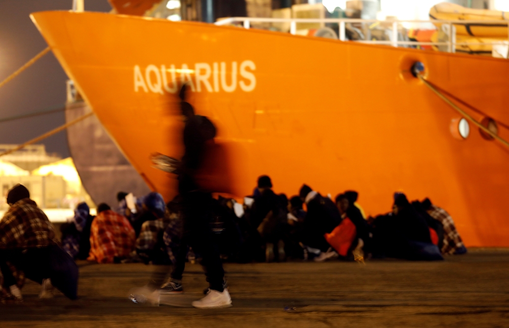 إنقاذ سفينة تنقل 61 سورياً قبالة قبرص