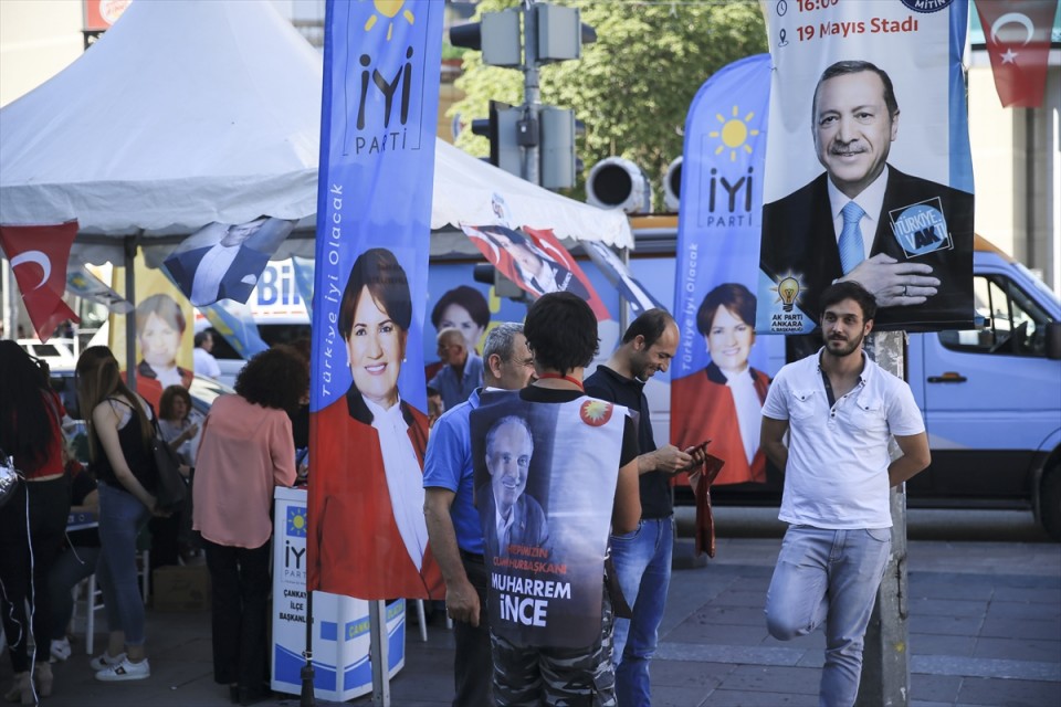مهرجان ديمقراطي في ميادين تركيا مع بدء العد التنازلي للانتخابات