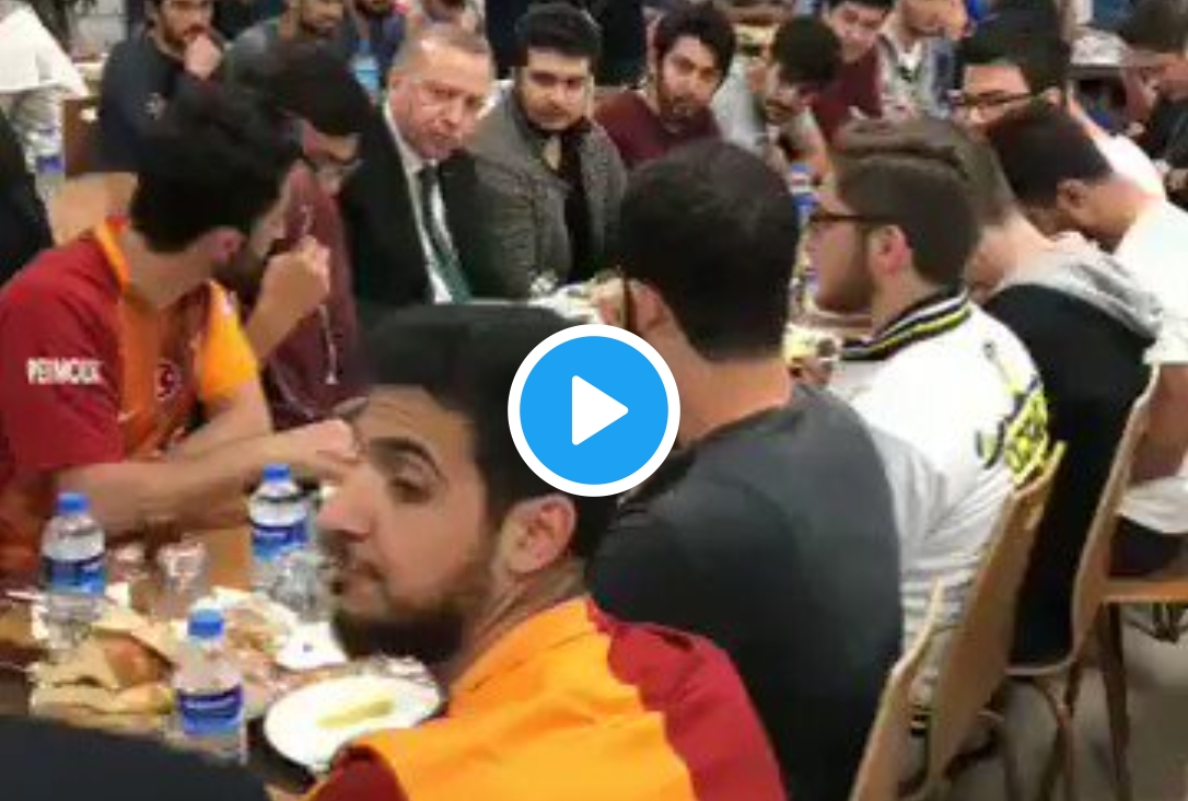 الأكثر مشاهدة في تركيا .. شاهد كيف فاجئ أردوغان طلاب أتراك بعد منتصف الليل