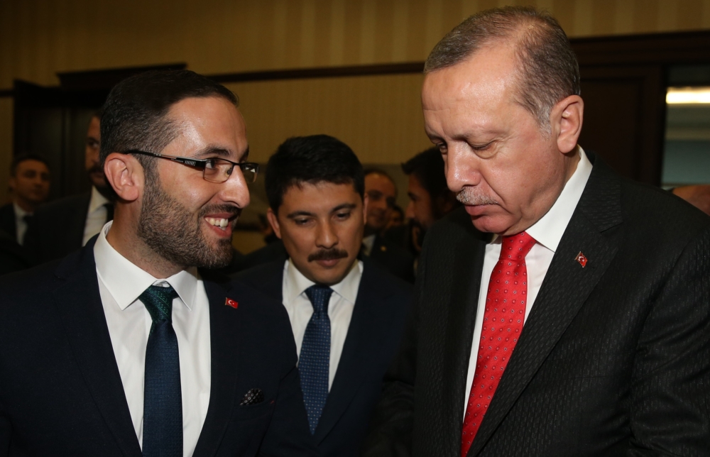 حمزة تكين والرئيس أردوغان