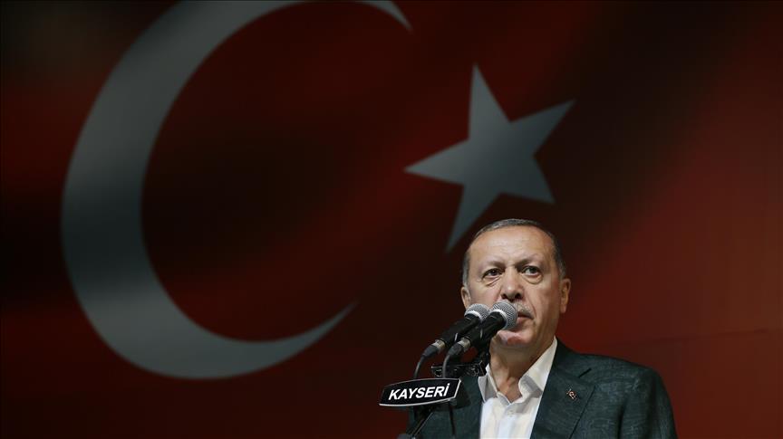 أردوغان يثني على أداء الجنود الأتراك بالعمليات الأمنية