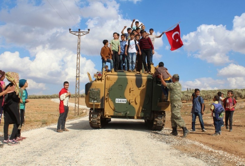 مدرعة عسكرية تركية في سوريا