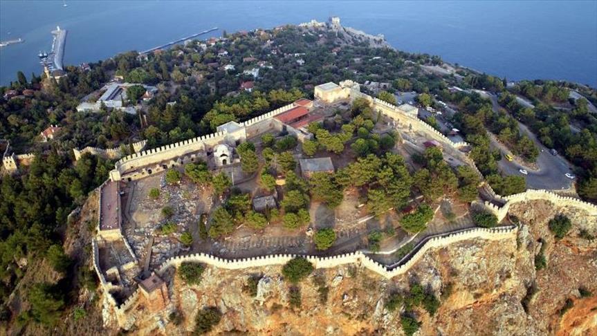 قلعة “ألانيا” التركية تسعى لدخول قائمة “اليونسكو” للتراث العالمي