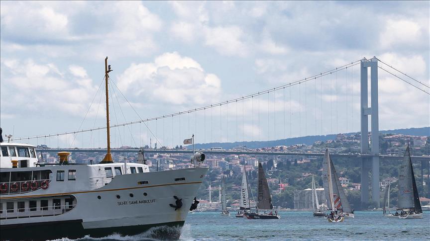 اصطدام سفينتا بضائع في إسطنبول (صورة)