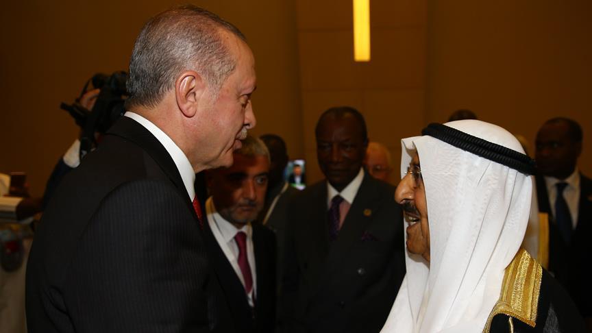 أردوغان وأمير الكويت يشددان على أهمية تعزيز العلاقات