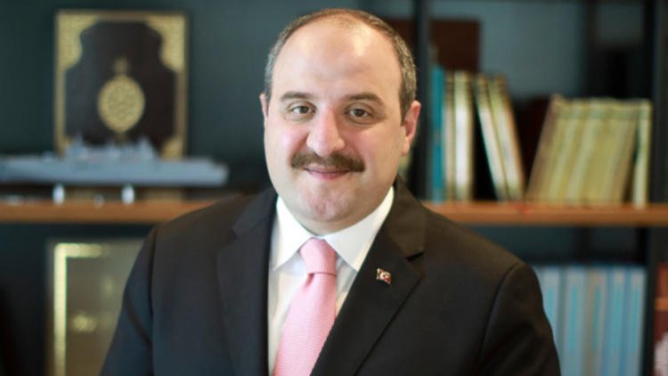 وزير الصناعة والتكنولوجيا التركي، مصطفى ورانك
