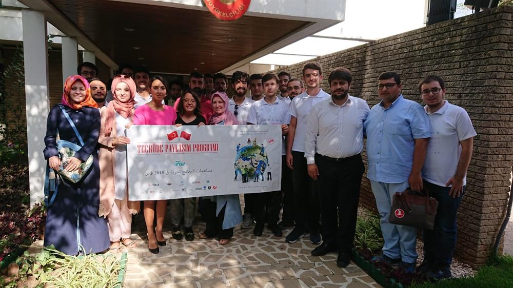 متطوعون أتراك يبدأون فعالياتهم في المغرب
