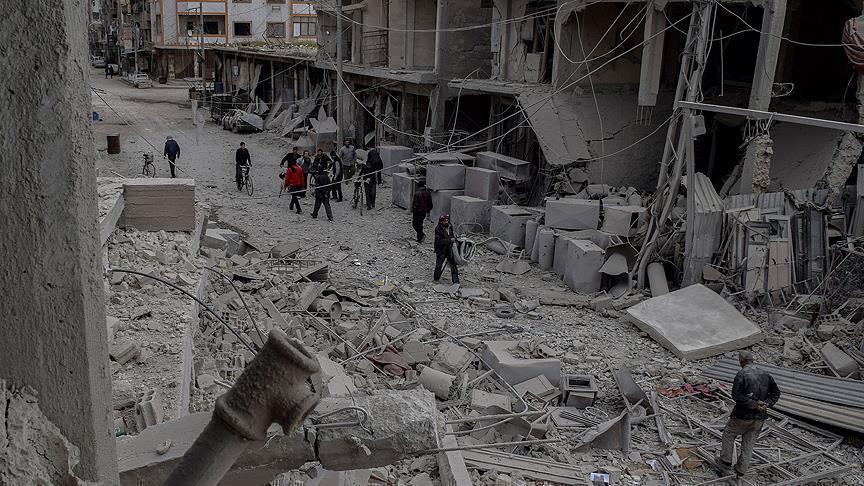 الأمم المتحدة: نزوح 30 ألف شخص من إدلب وحماة جراء الضربات الجوية