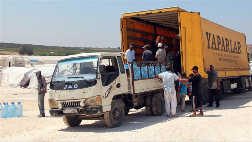 بلدية تركية ترسل مساعدات إنسانية لمهجري الغوطة الشرقية