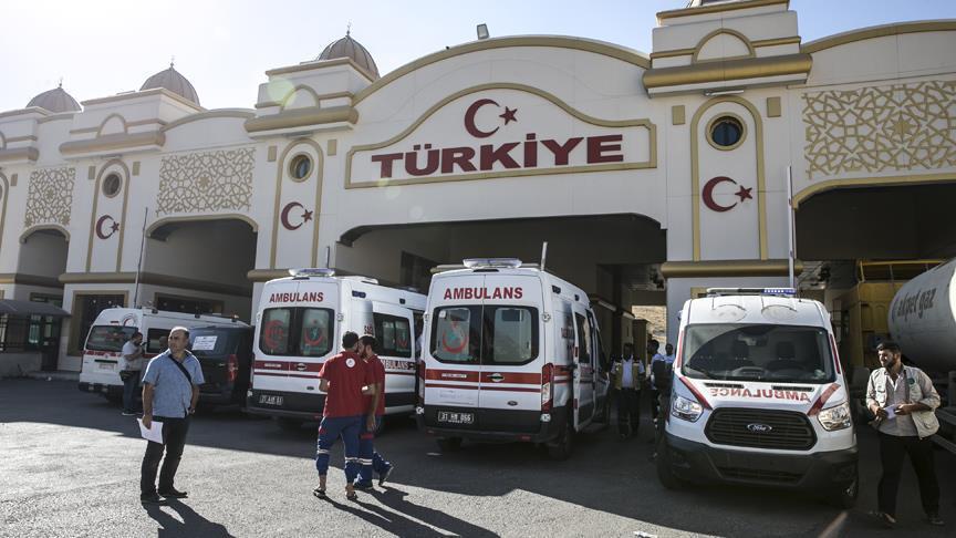 مستشفيات تركية تستقبل سوريين من إدلب