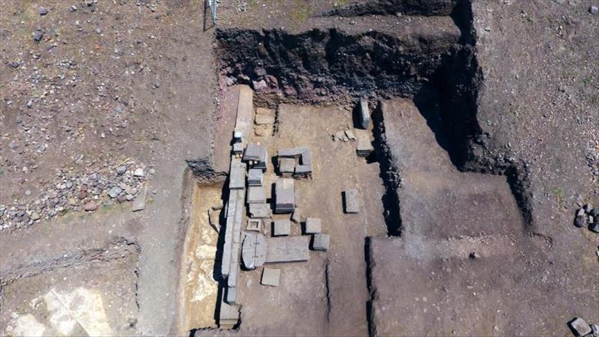 اكتشاف مقبرة عائلية عمرها 2300 عاما في تركيا