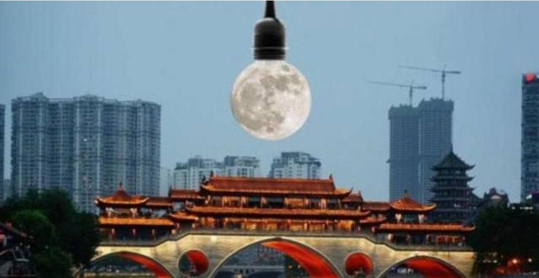 الصين تصنع قمراً خاصا لسمائها